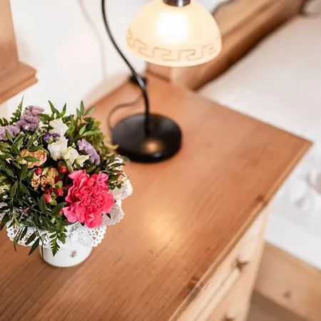 Hotel Cavallino D'Oro Bed&Breakfast-3